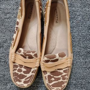 Sperry boat shoes